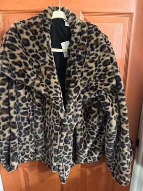 Leopard Print Faux Fur Jacket - Brown
